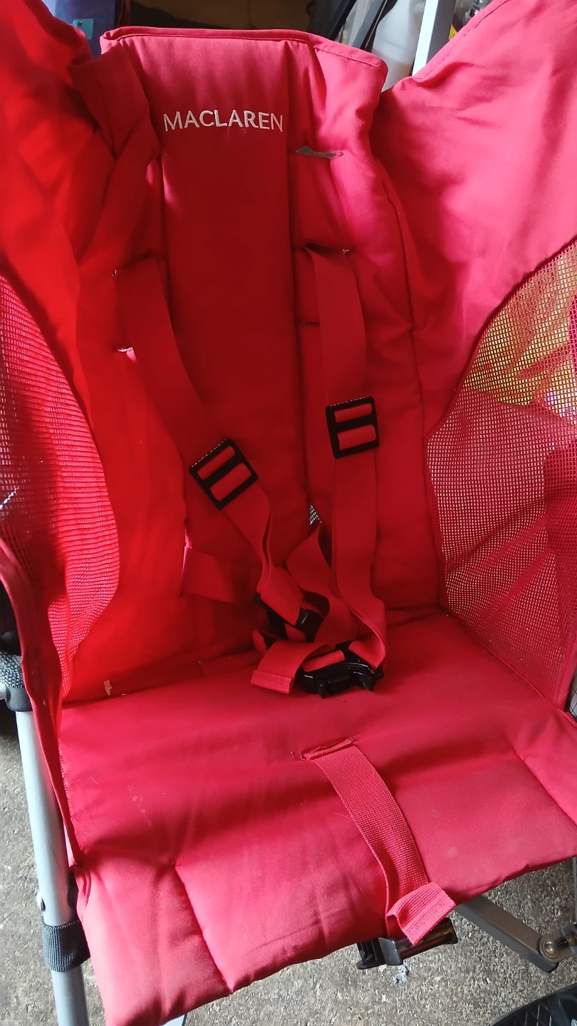 Maclaren Red Lightweight Stroller - photo 2