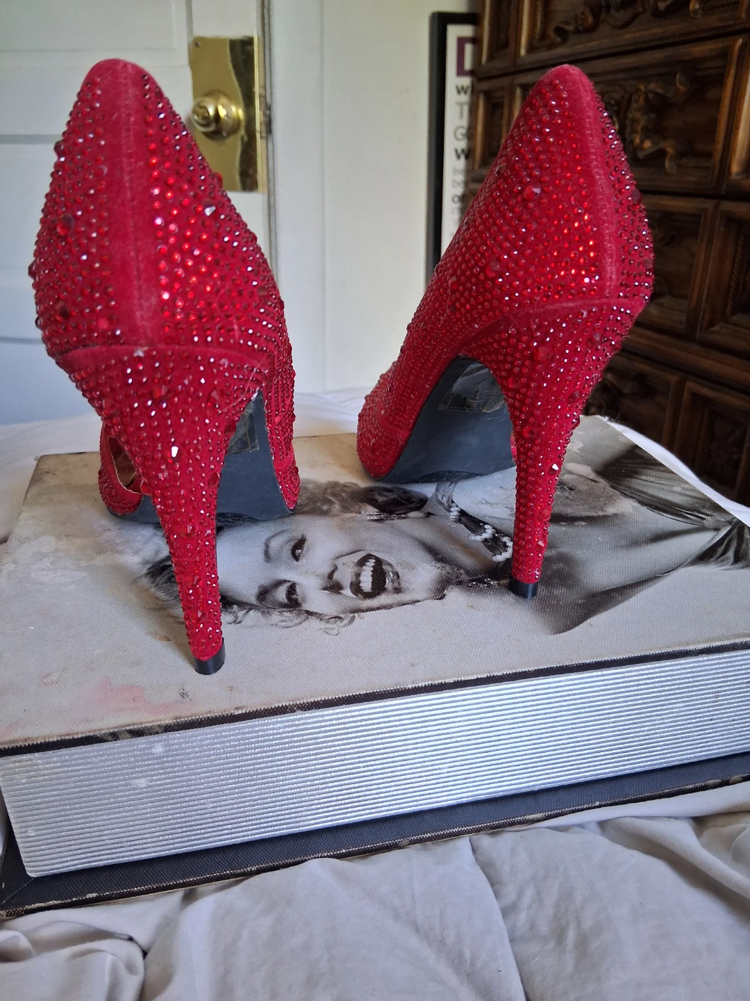 Red rhinestone heels party/prom shoes. - photo 3