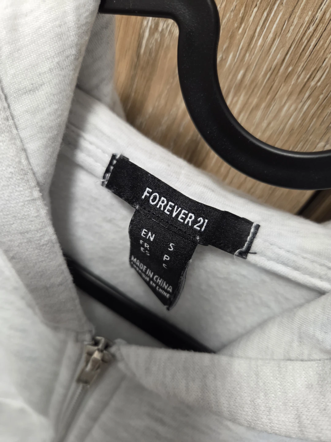 Forever 21 Grey Zip-Up Hoodie - photo 2