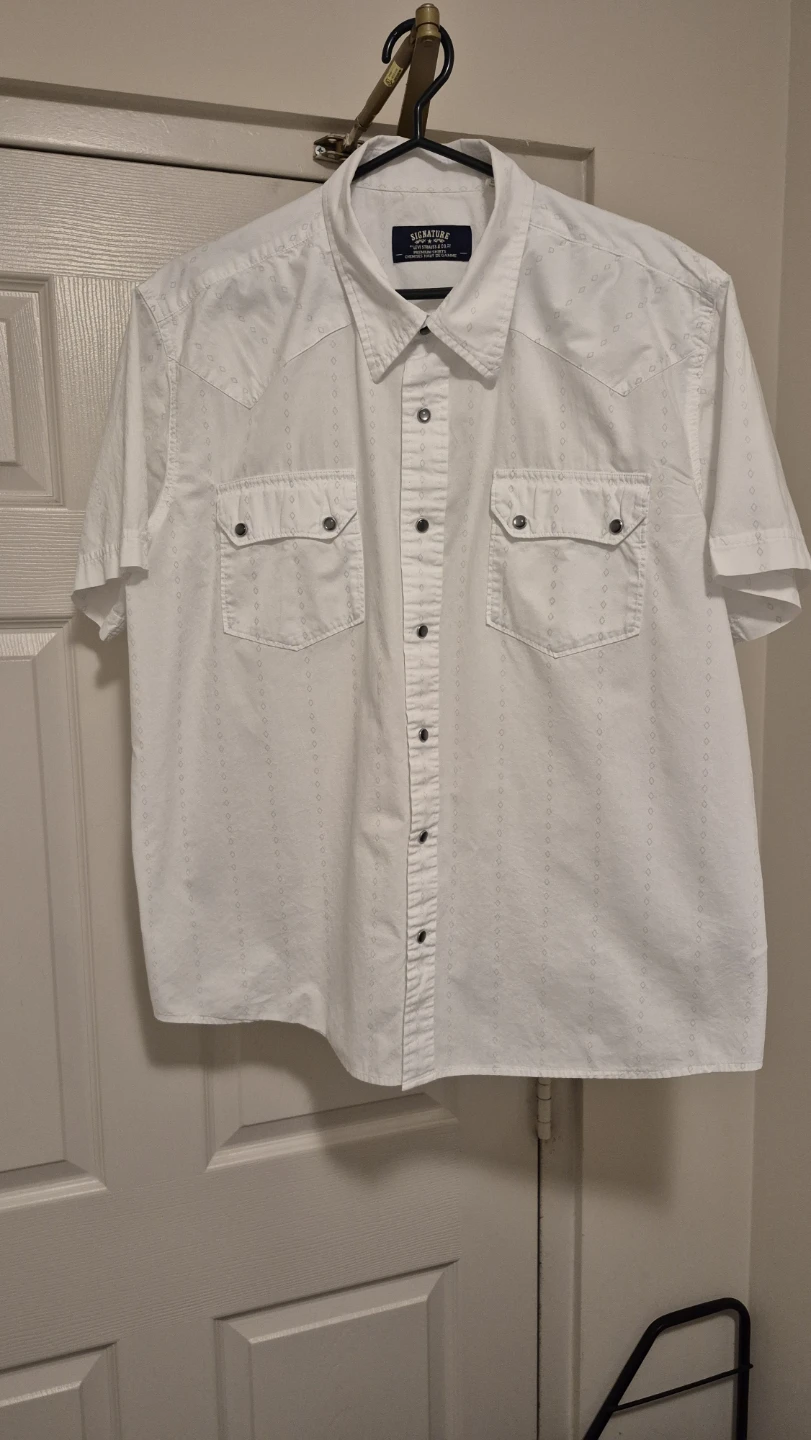 Signature by Levi Strauss & Co. Short Sleeve Shirt XL
