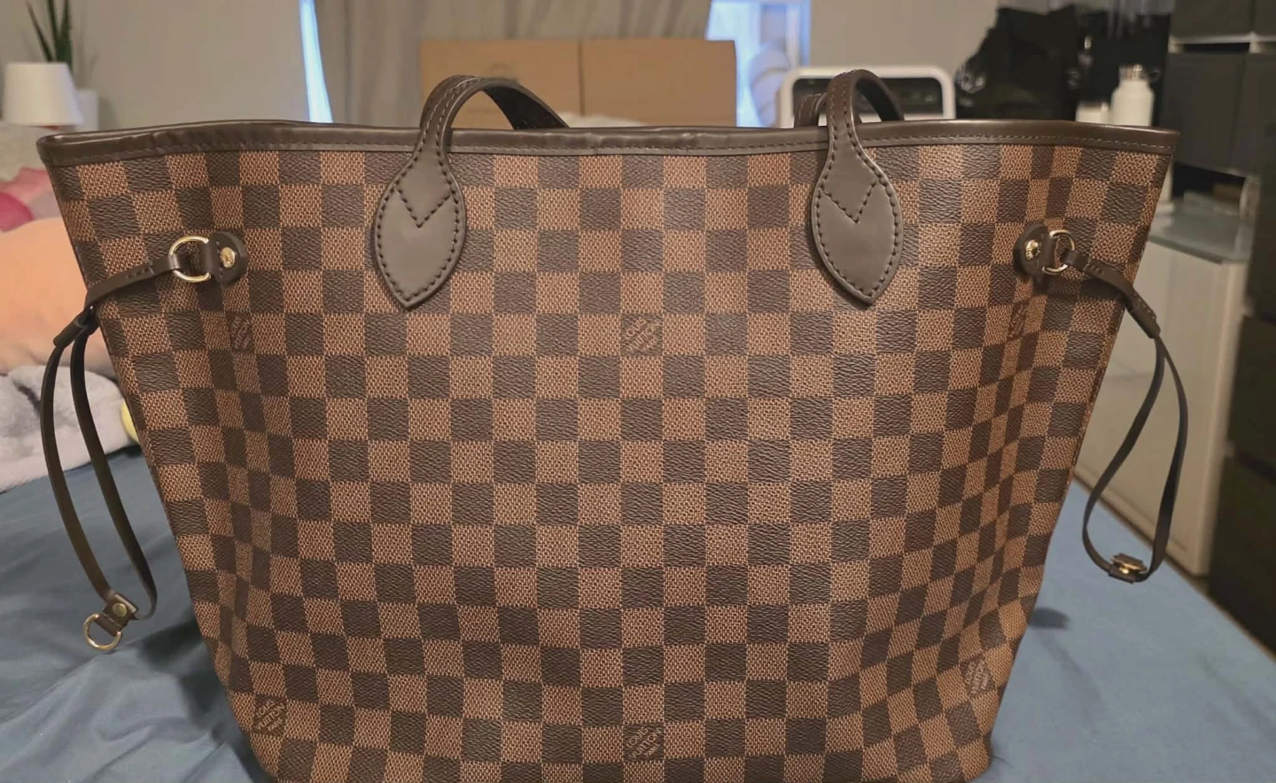 Louis Vuitton Damier Azur Neverfull MM Tote Bag - photo 2