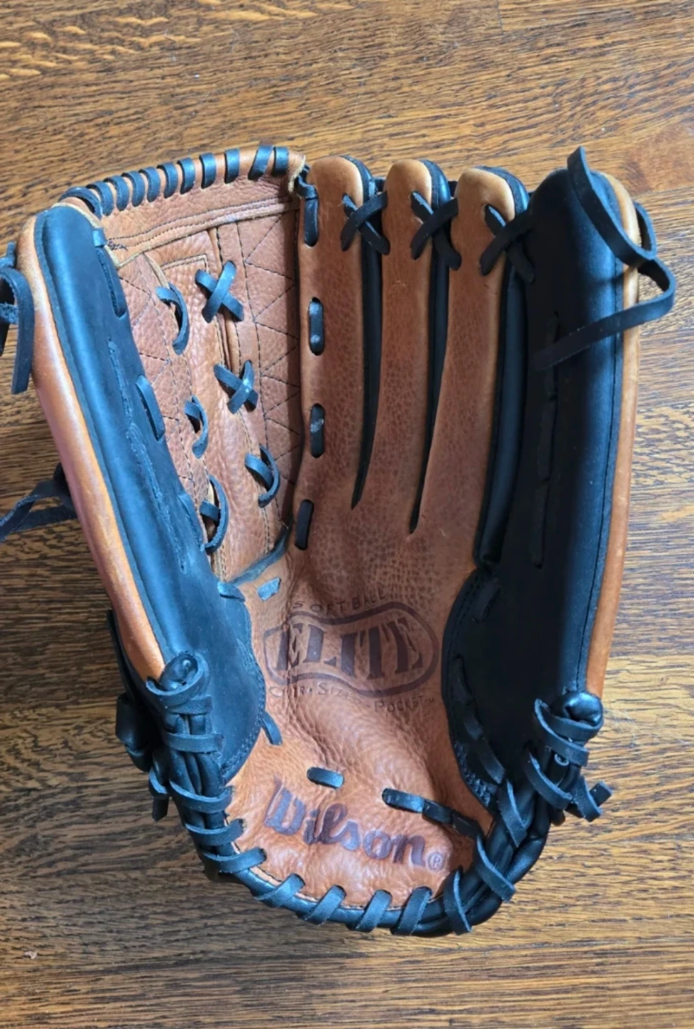Wilson Elite Slowpitch Softball Glove (Right Hand Throw) - photo 2
