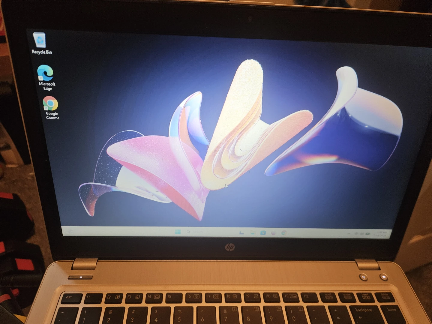 HP Laptop FOLIO ULTRA BOOK WIN11 NEW BATTERY 🔋 - photo 3