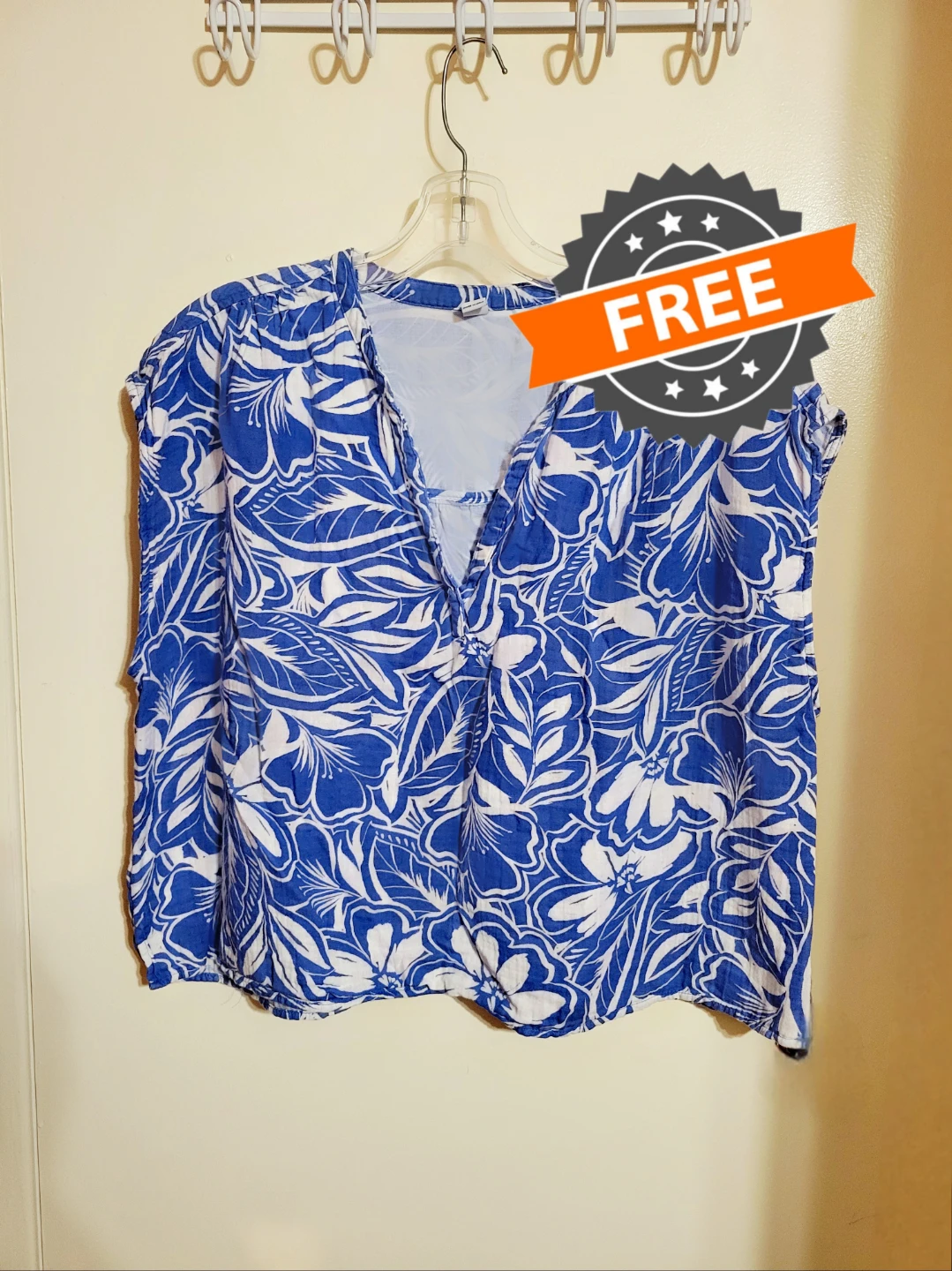 FREE T-SHIRT
