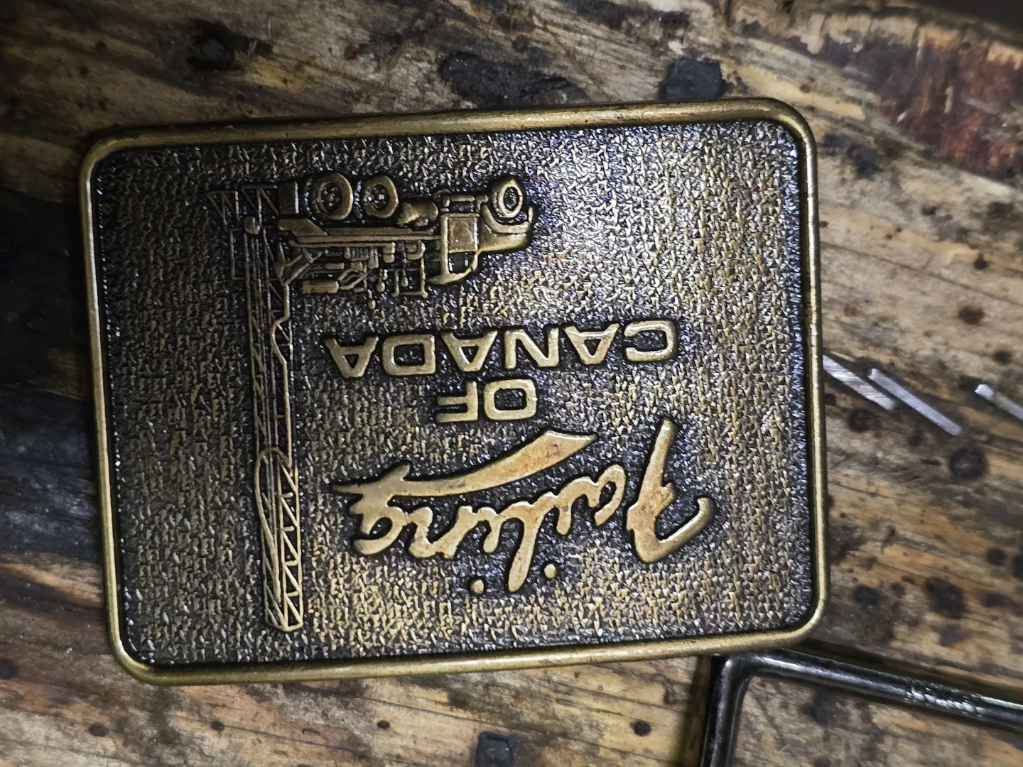 Falling of Canada Belt Buckle