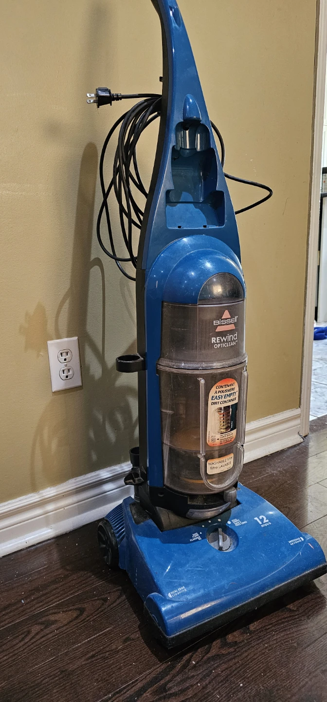 BISSELL Rewind CleanView Vacuum Cleaner - photo 2