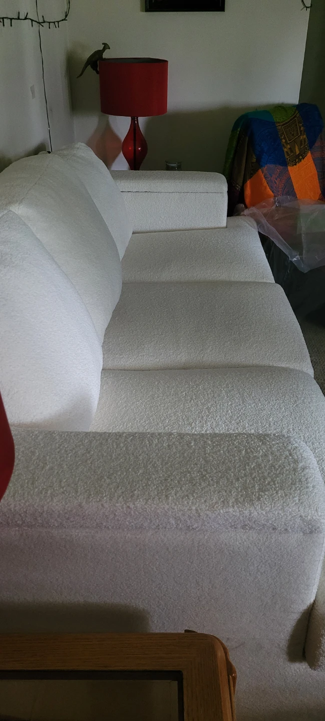 Brand new 4 seater couch - photo 3