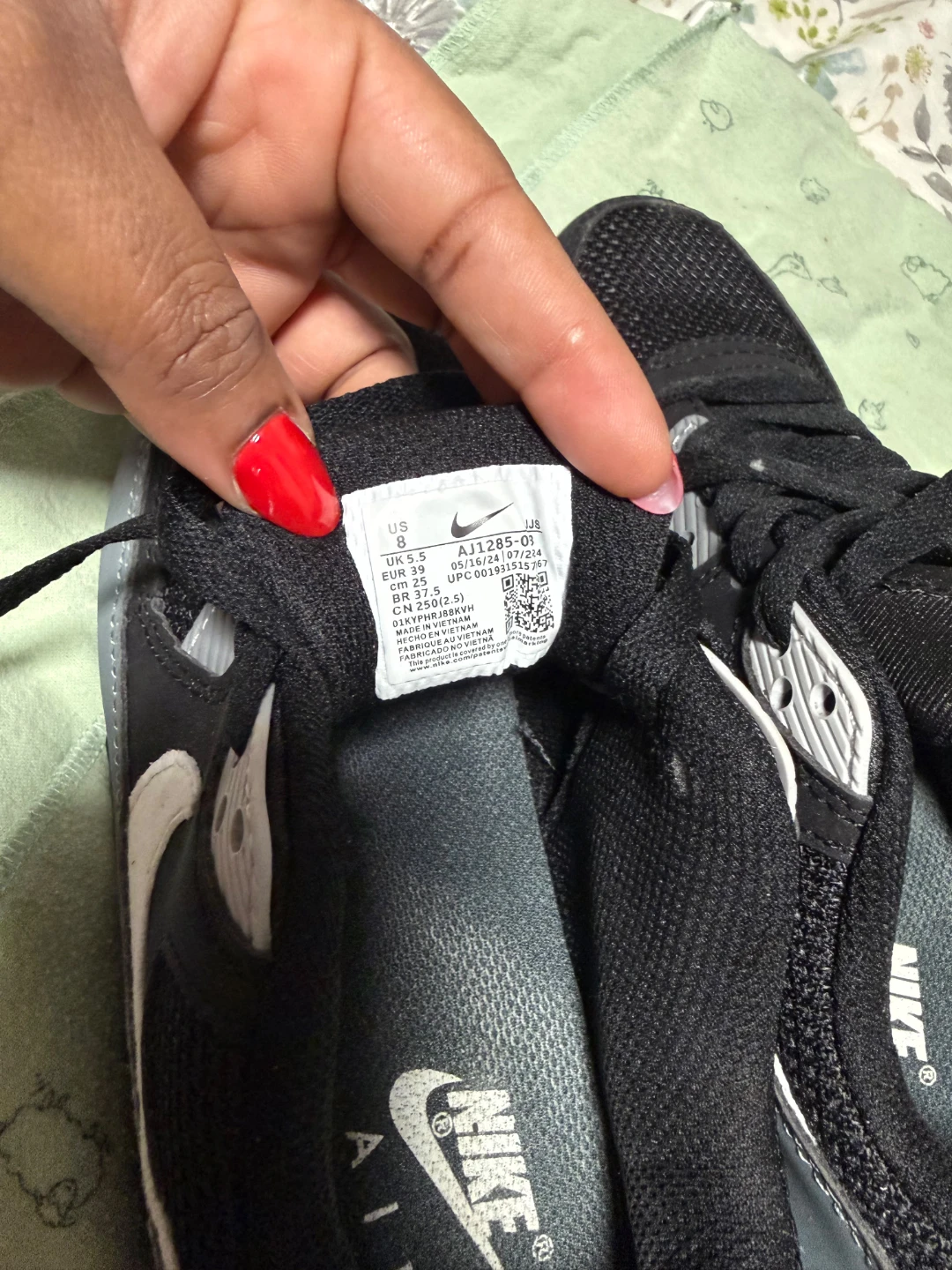 Nike Air Max 90 Shoes Black Grey White US 8 - photo 4