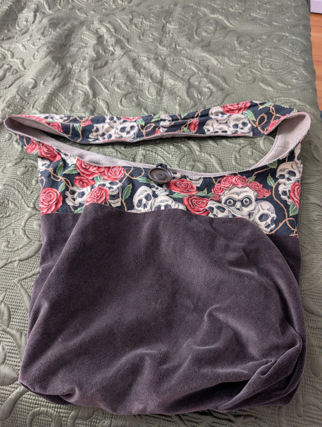Skull and Rose Print Tote Bag