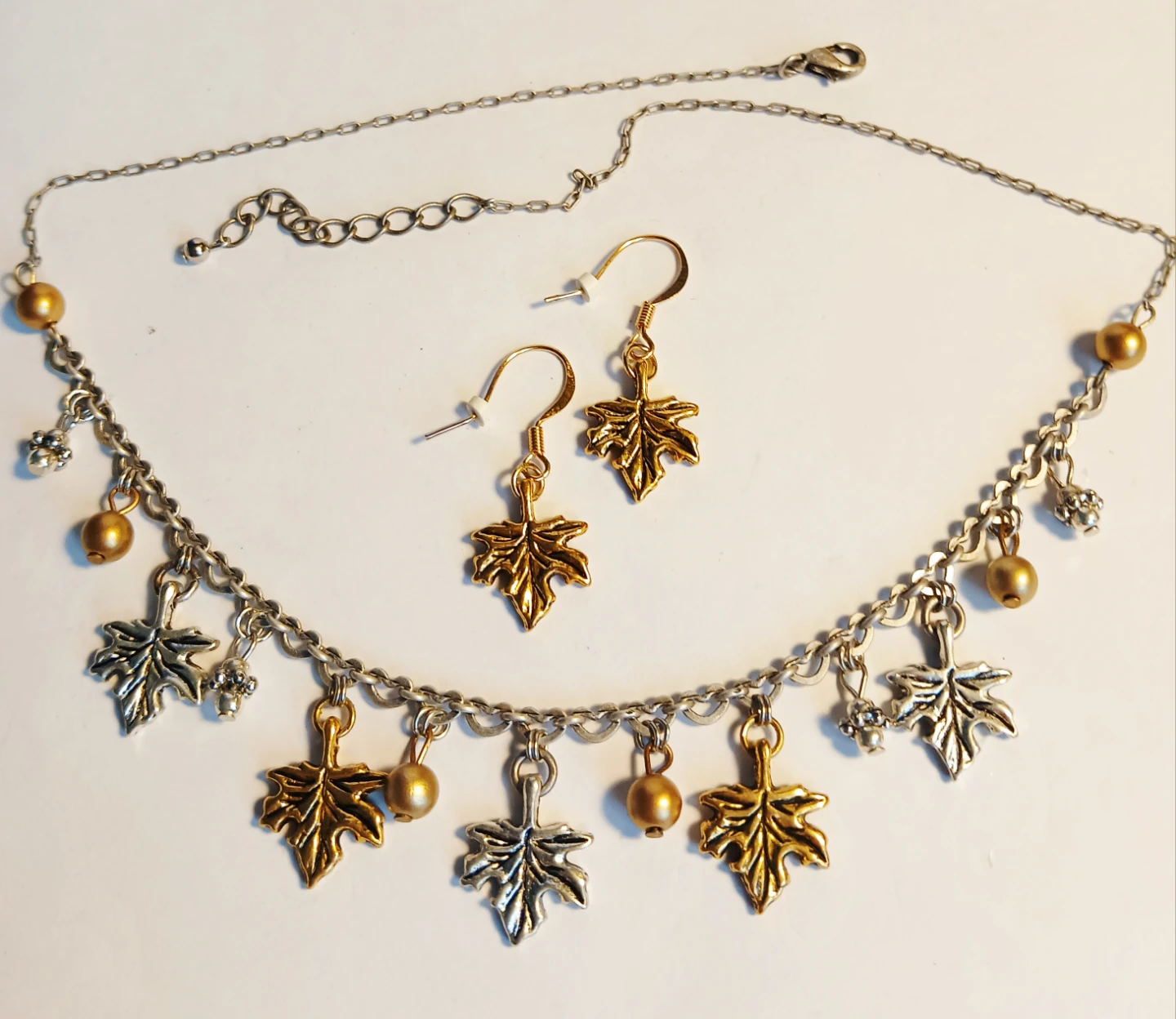 Leaf Charm Necklace and Earring Set - photo 4