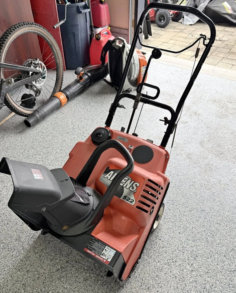 Ariens 522 Snow Blower