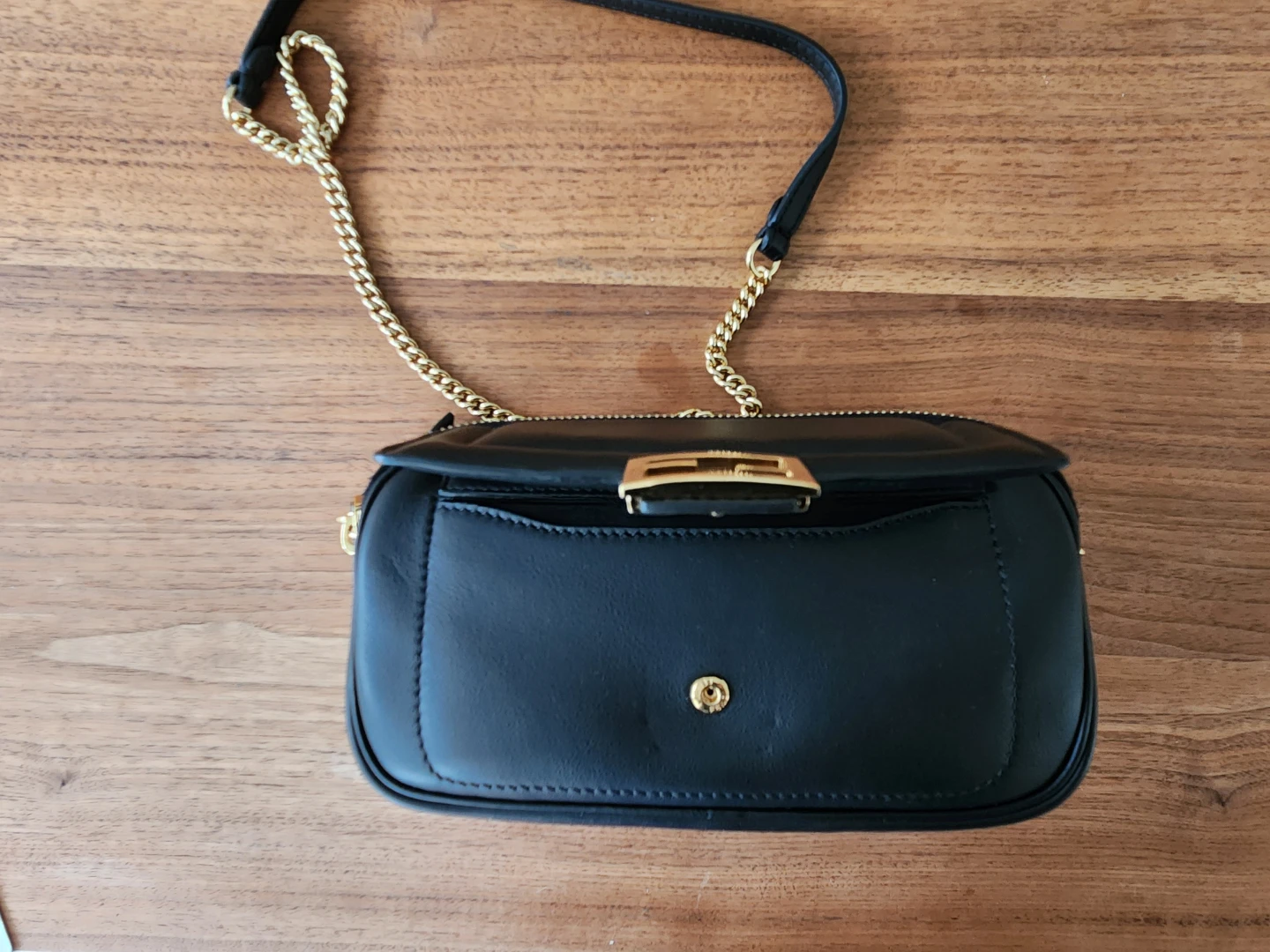 Fendi: Easy Baguette Vitello Grace - photo 5