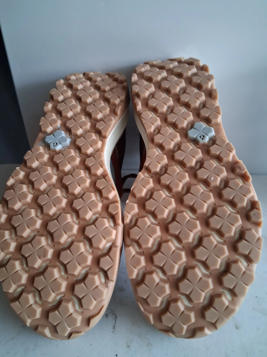 Vasque Women's Trail Shoes - Size 8M - photo 4