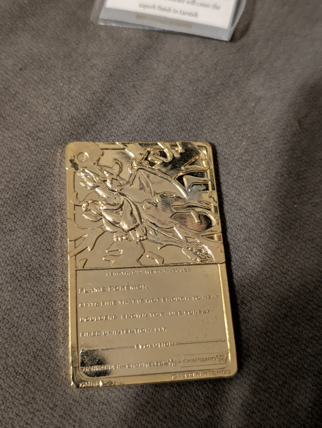 1999 Pokémon 23K Gold-Plated Card Charizard with COA & Pokéball - photo 3