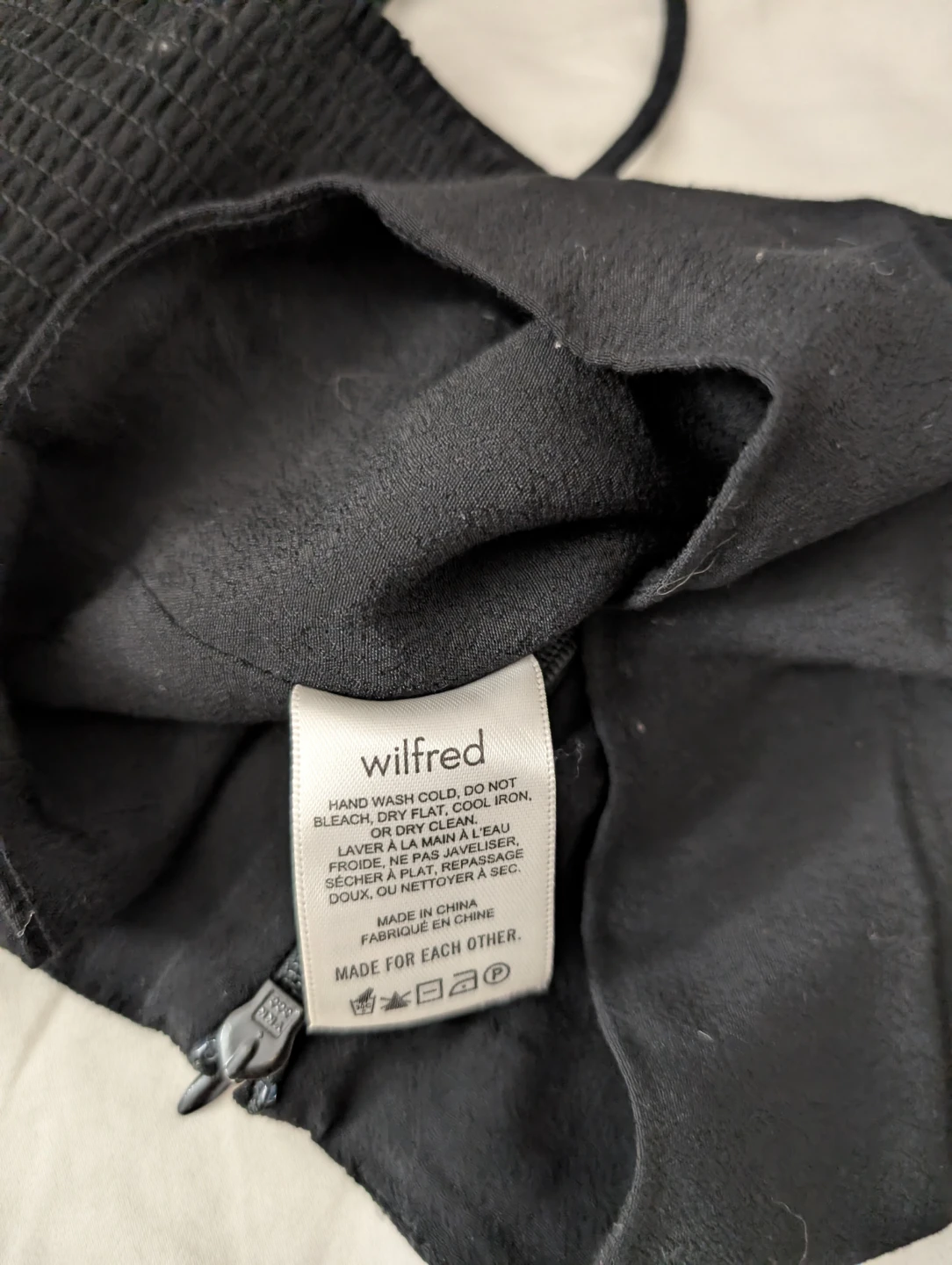 Aritzia Wilfred Black Smocked Crop Top - photo 2
