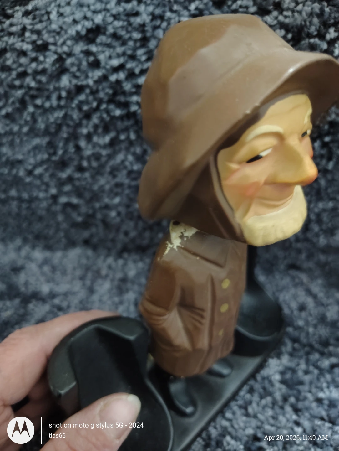 Vintage Fisherman Figurine Ashtray - photo 3