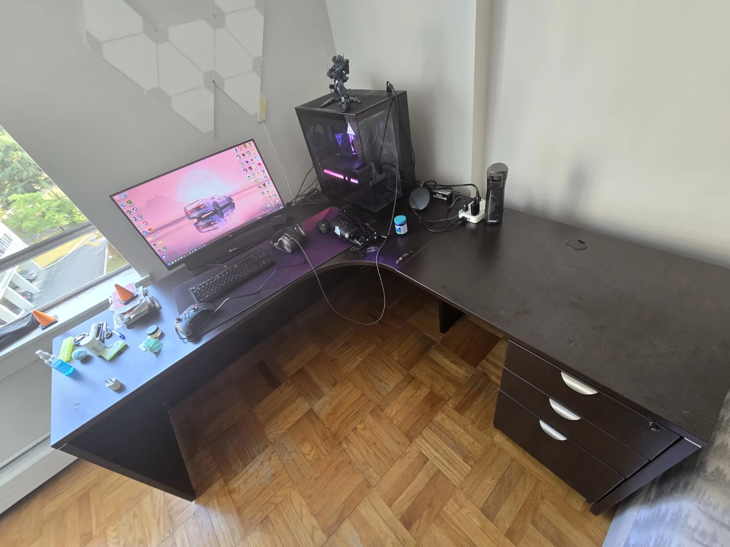 L-Shaped Corner Desk with 3-Drawer Filing Cabinet - photo 2