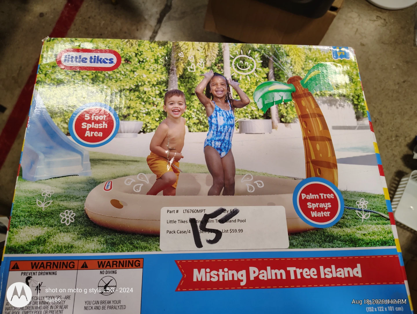 Little Tikes Misting Palm Tree Island Pool