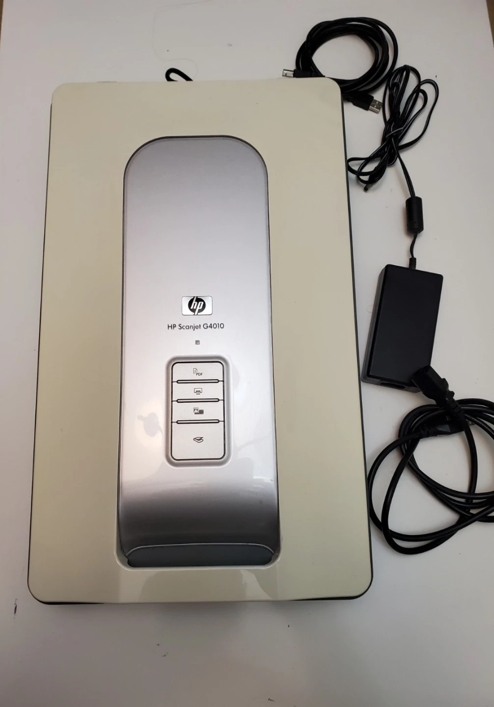 HP Scanjet G4010 Photo Scanner - Like New - High Resolution - photo 3