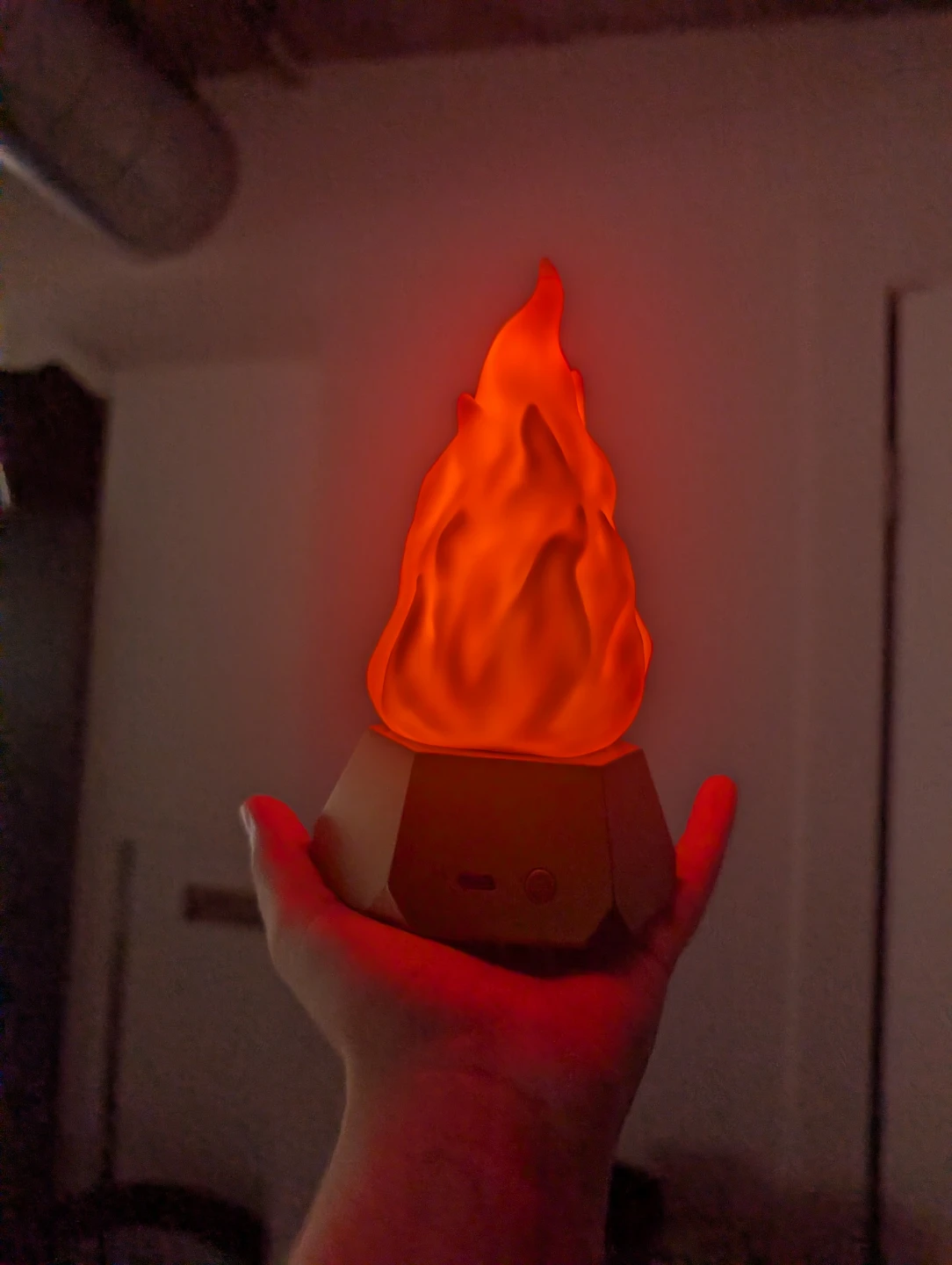 Tabletop Flame Light with 3 Modes - photo 2