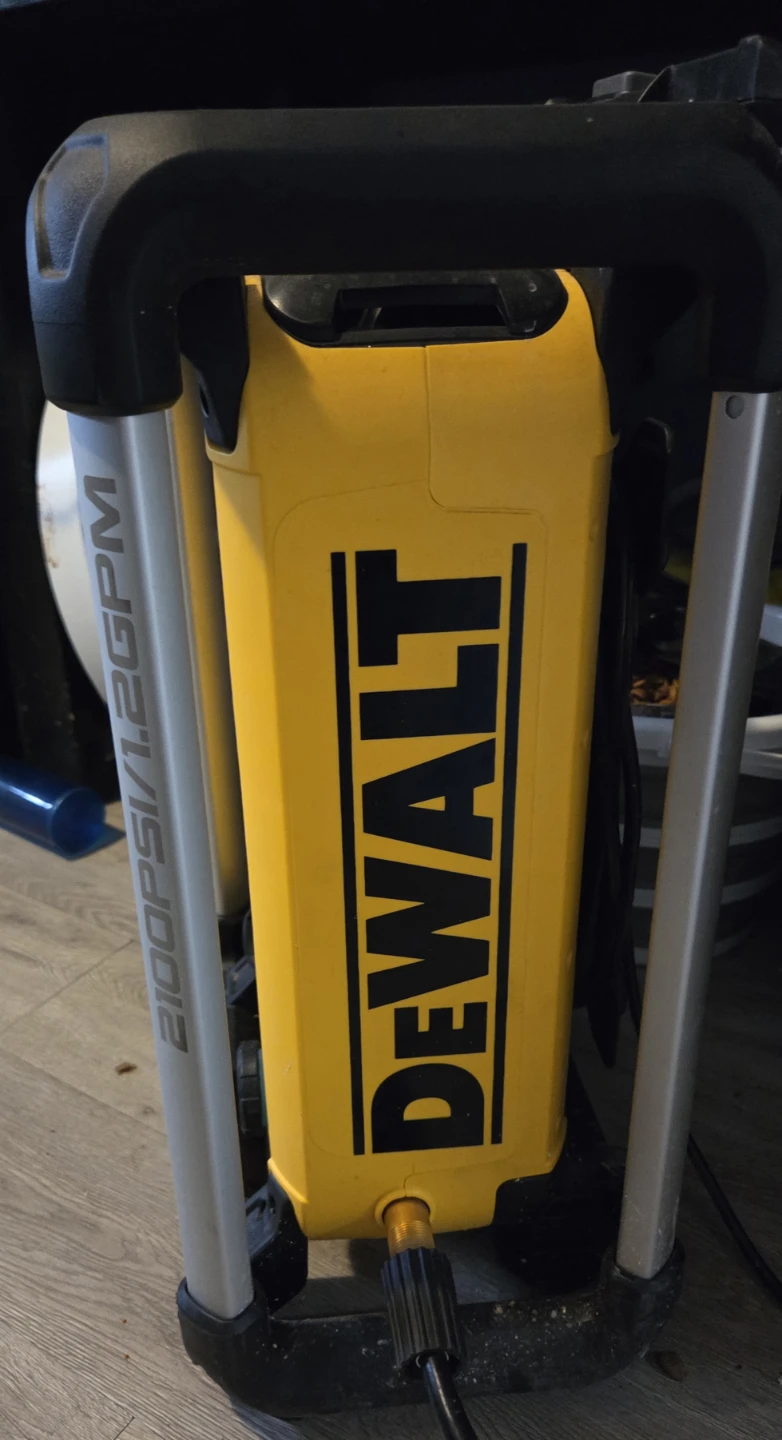 DEWALT 2100 PSI Electric Cold Water Pressure Washer