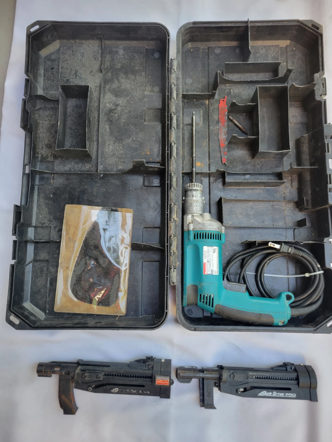 Makita 6823Z Corded Drill with Screw Gun Attachments and Case