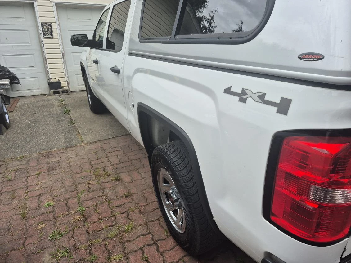 GMC Sierra Truck with Arrow Cap - photo 3