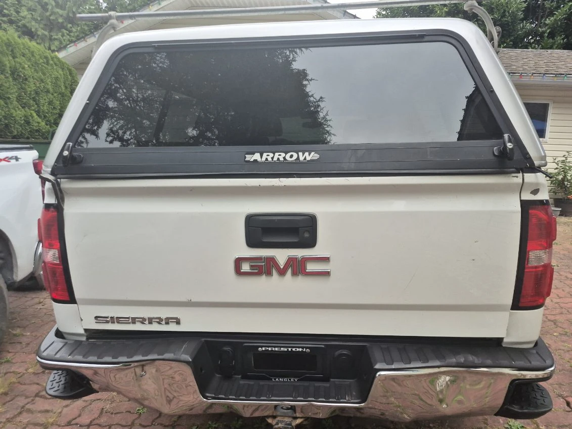 GMC Sierra Truck with Arrow Cap - photo 5