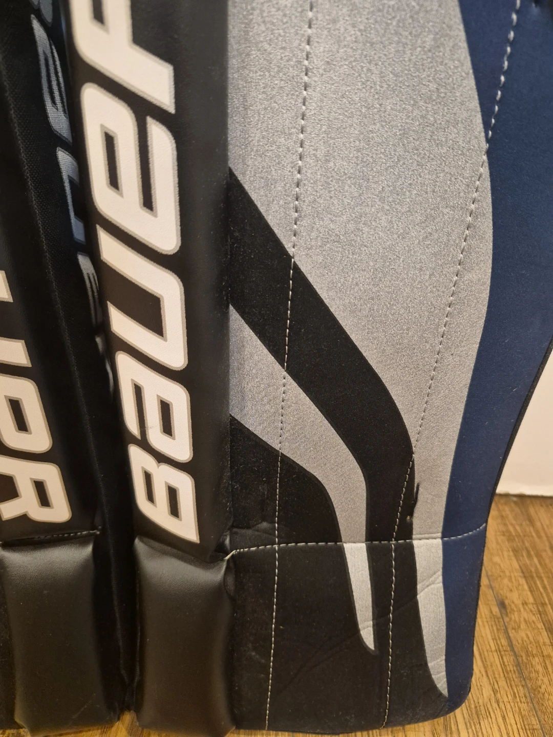 Bauer Goalie Leg Pads 27" - photo 3