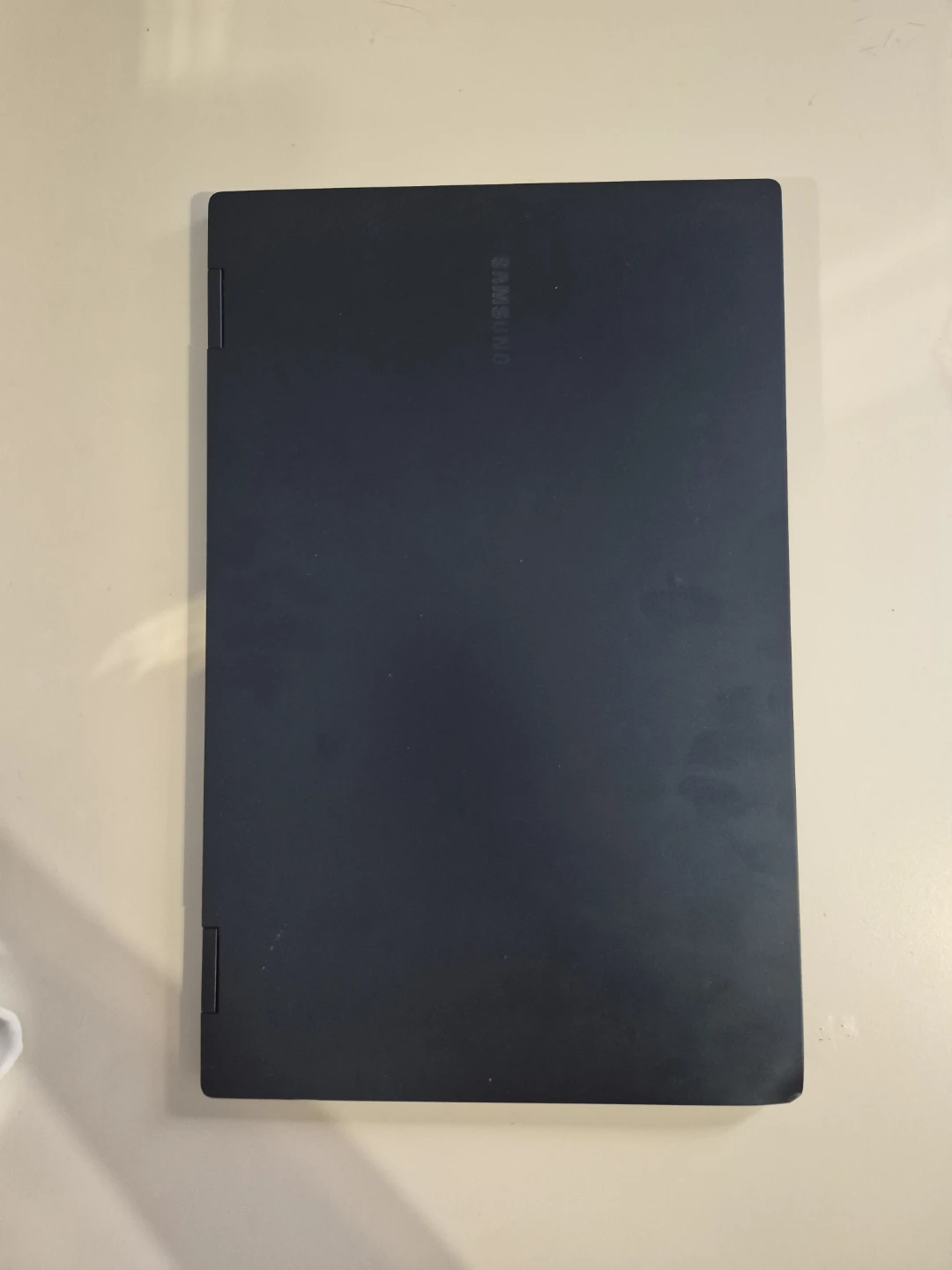 Samsung Galaxy Book Pro 360 laptop - CRACKED SCREEN - photo 2