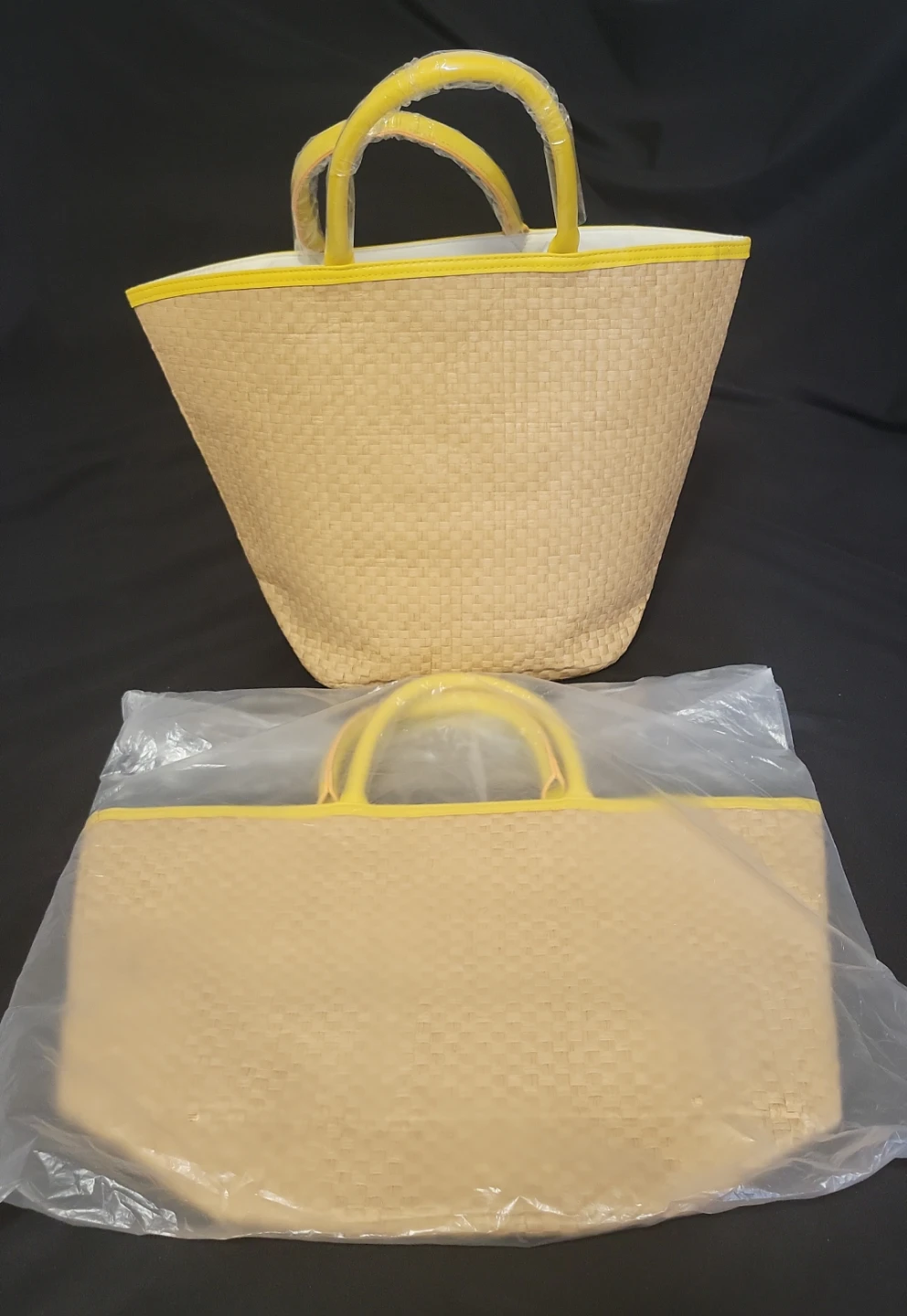 Set Tote Bags - Woven, Faux Leather, and Straw - photo 4