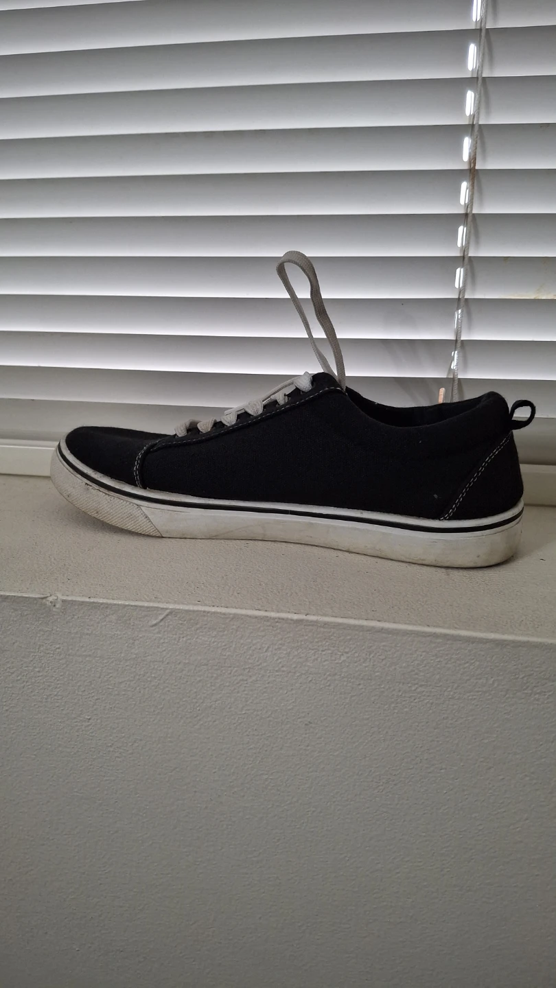 Ardene Comfort Foam Black Canvas Low Top Sneakers - photo 4
