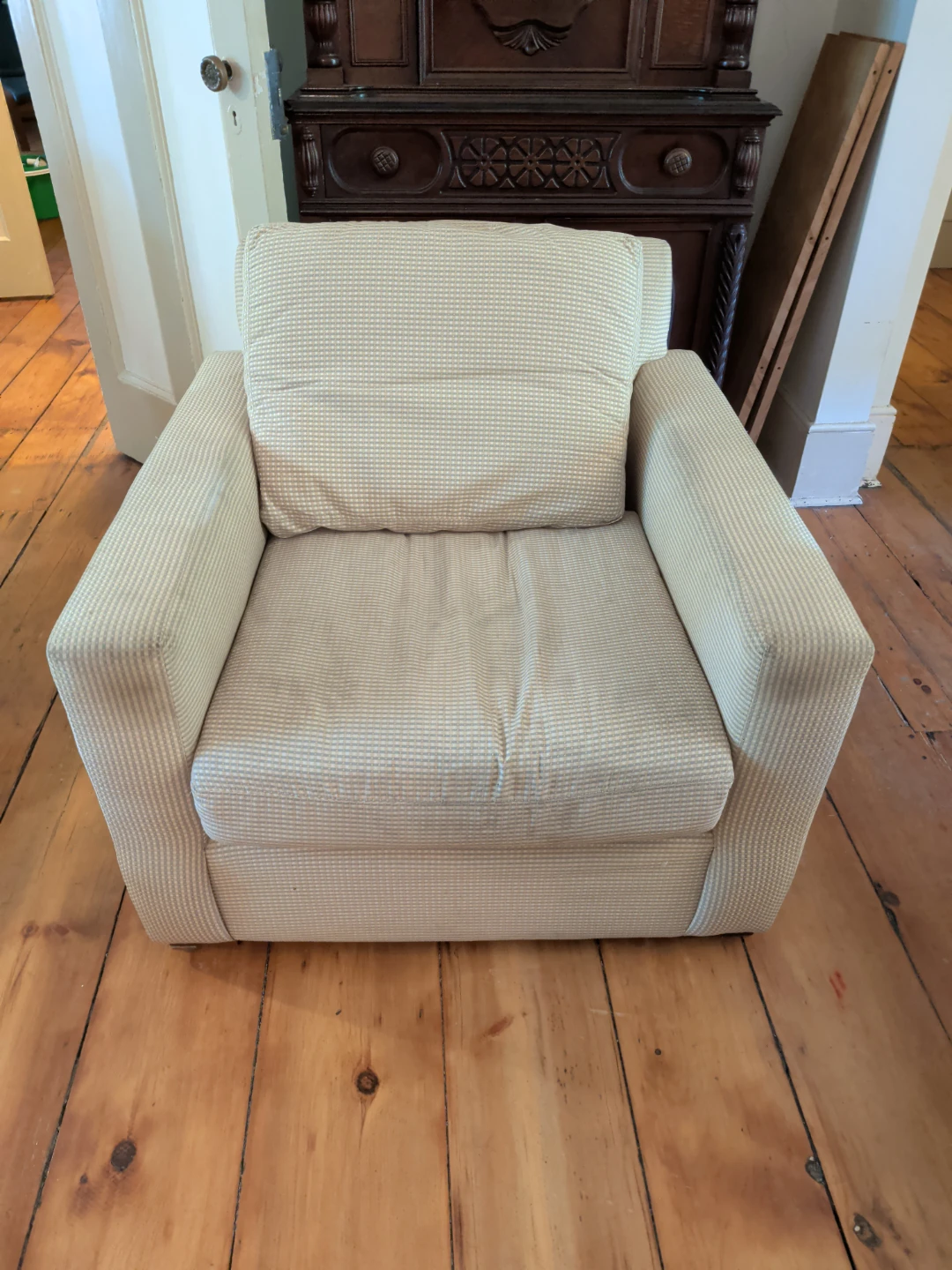 Armchair Accent Chair