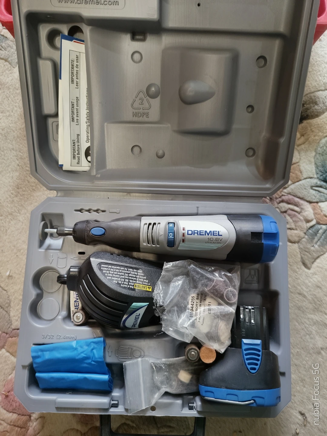 Dremel 10.8V Lithium-Ion Cordless Rotary Tool Kit