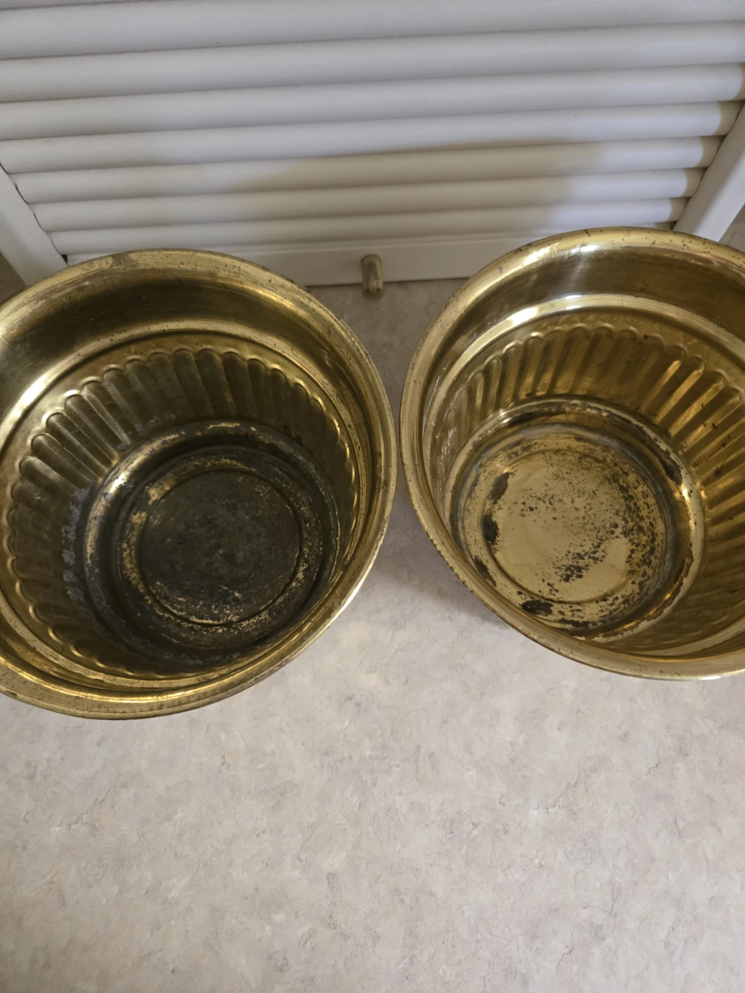 Pair of Brass Planters - photo 4