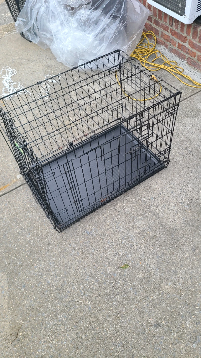 Wire Dog Crate with Tray - photo 4
