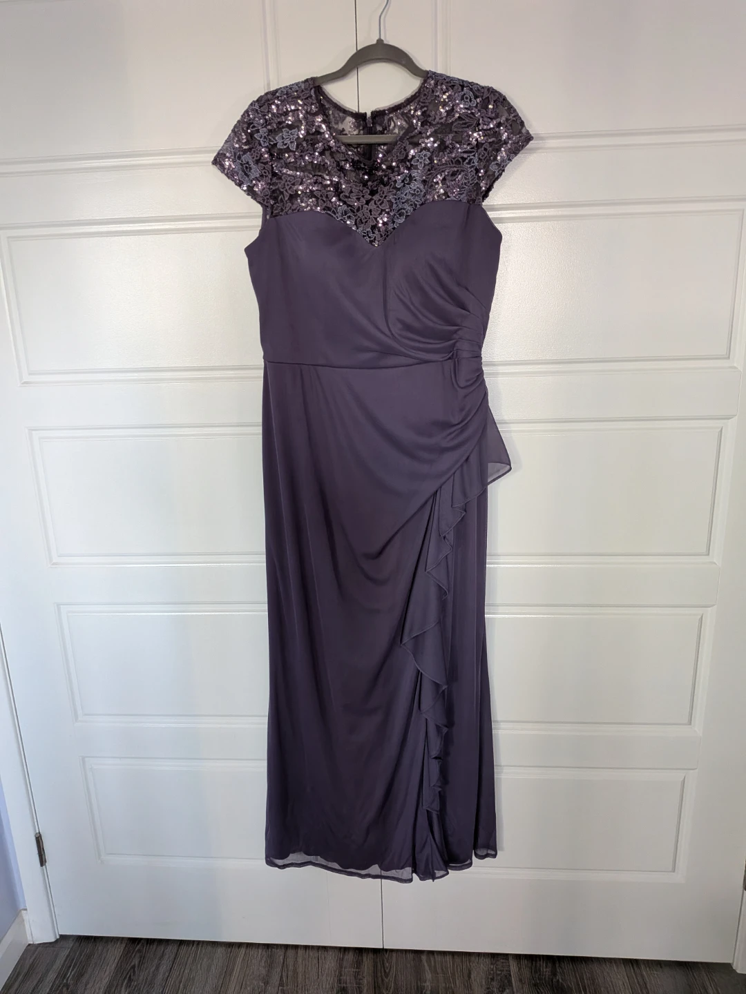 Melanie-Lynne Formal Dress Size 14 - photo 2