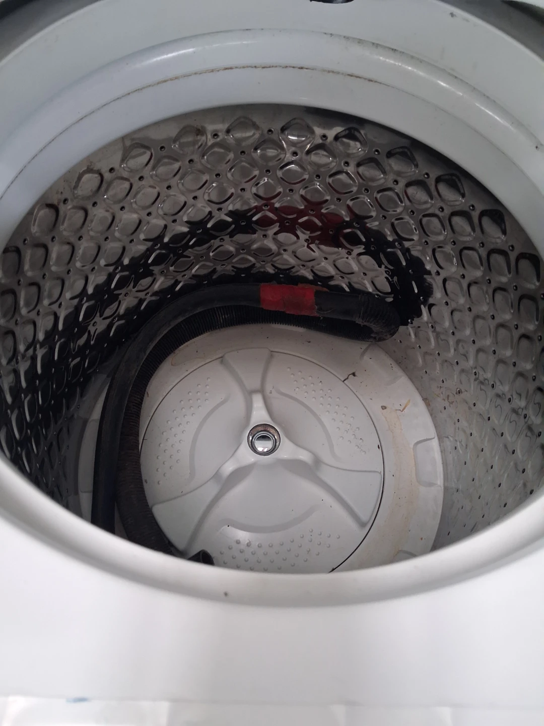 Frigidaire Stackable Washer and Dryer - photo 2