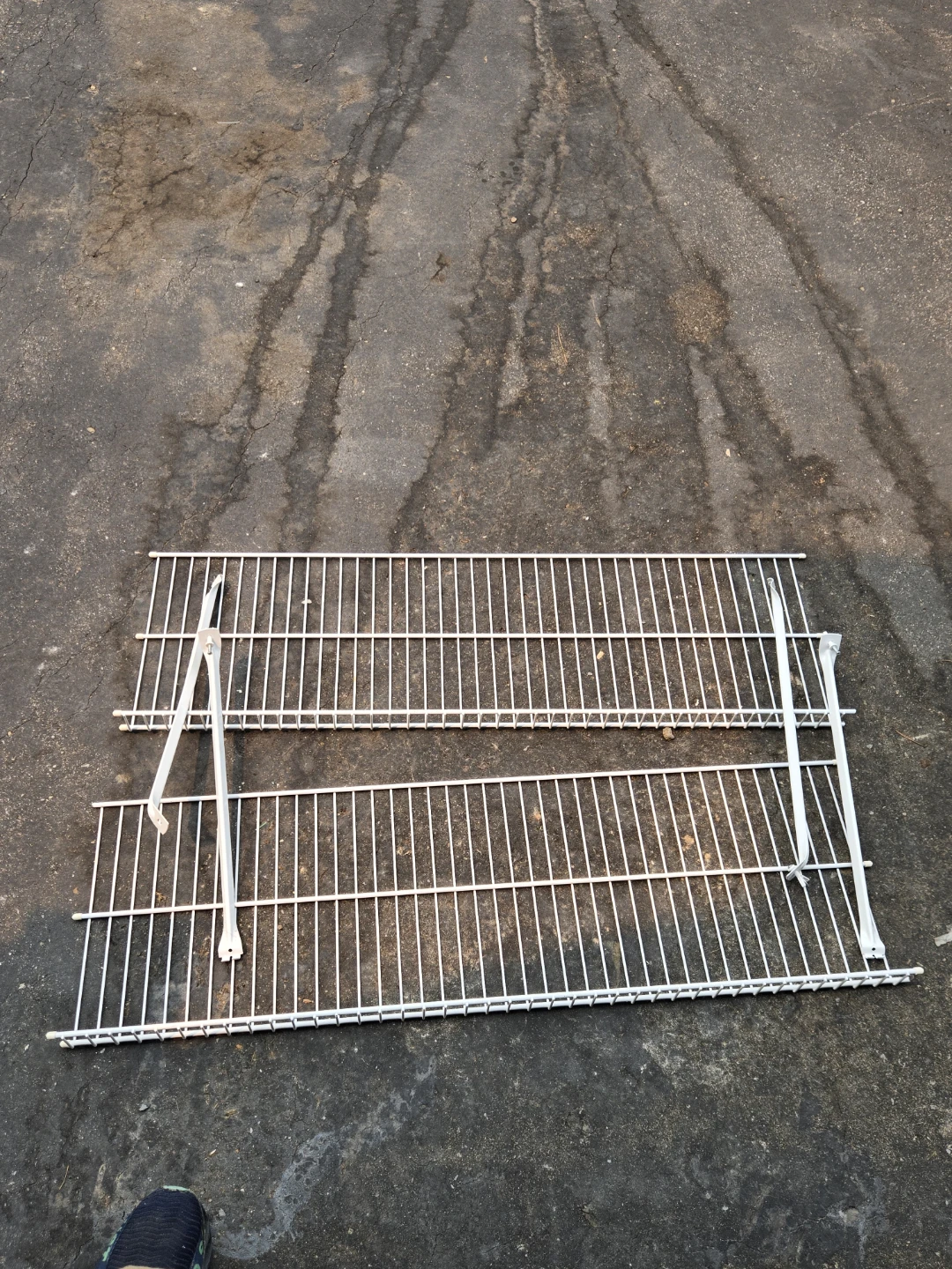 Wire Shelving Unit