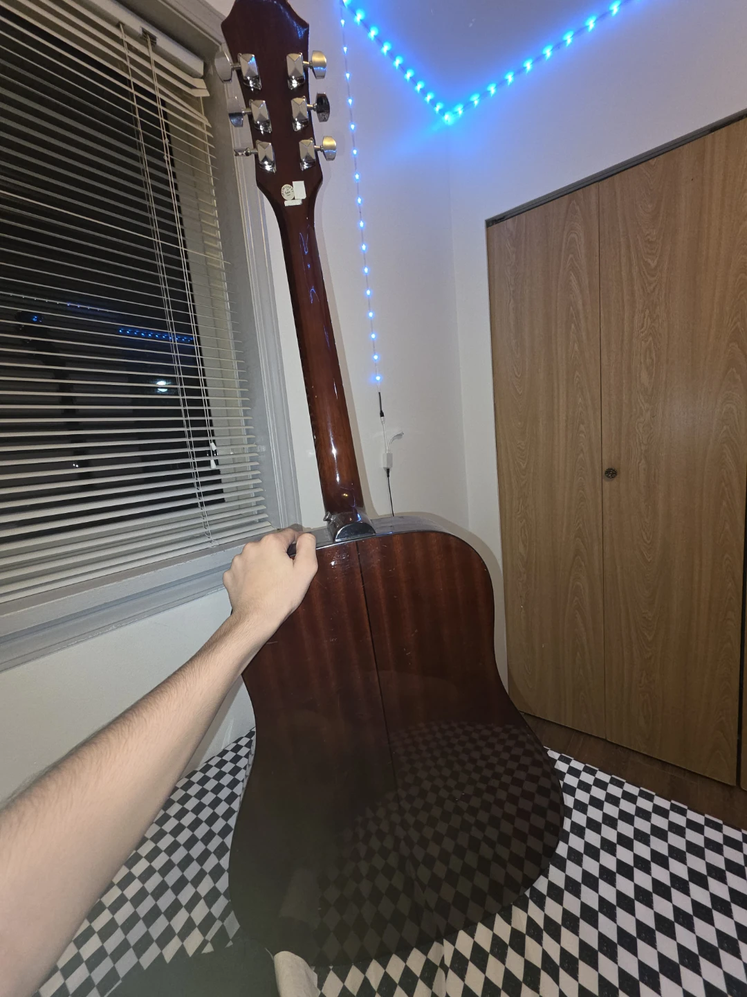 Guitar - photo 3