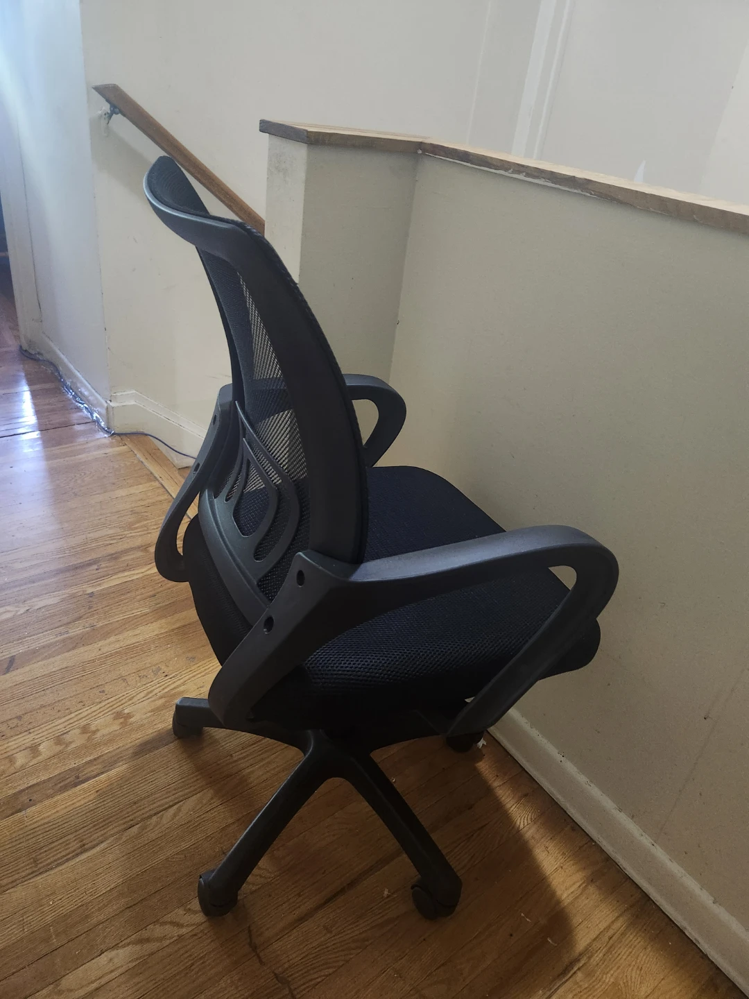 Black Mesh Office Chair