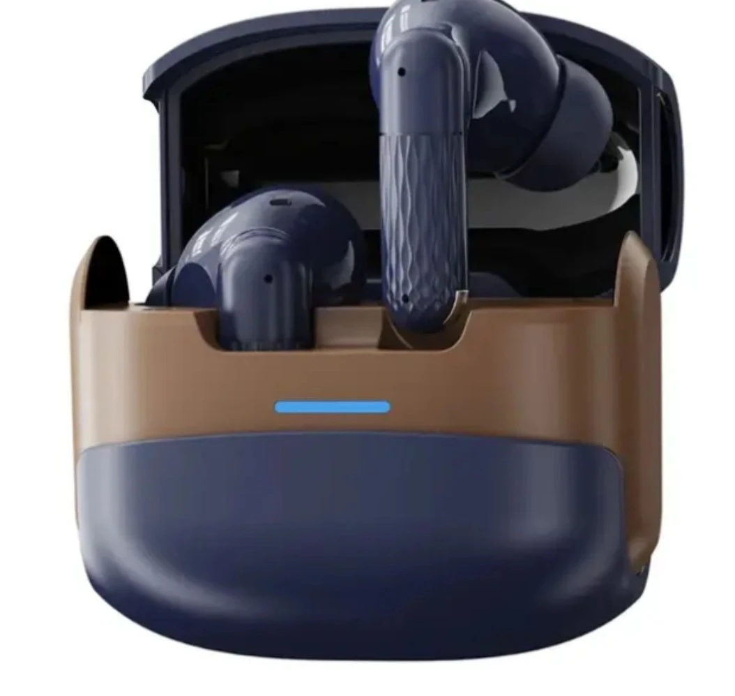 Wireless Earbuds with Charging Case - photo 4