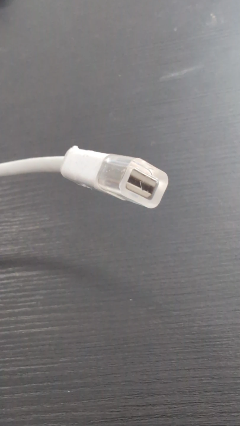 Insignia Mini DisplayPort to HDMI Adapter – White - photo 4