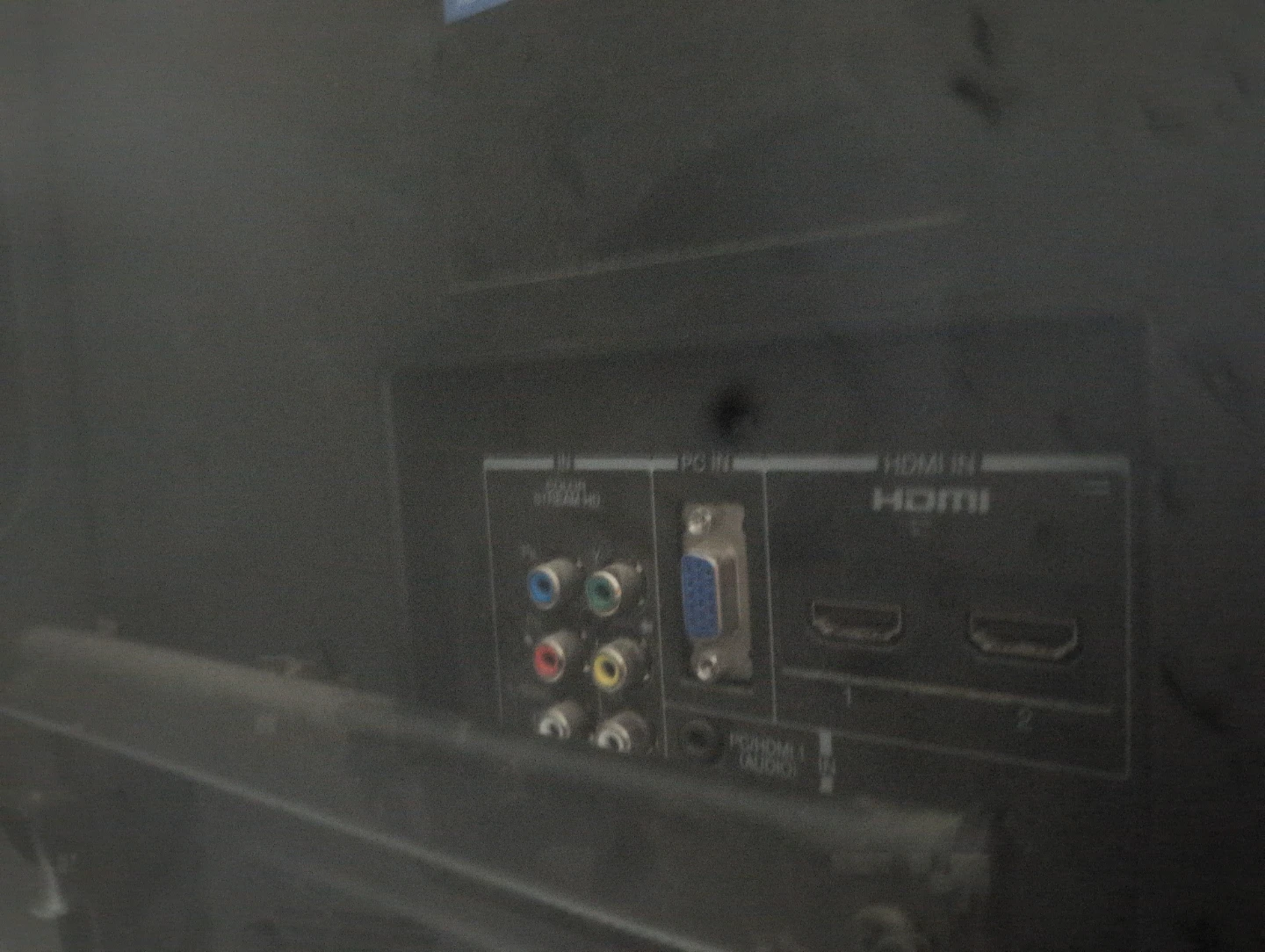 Toshiba TV (No Video Signal) - photo 2