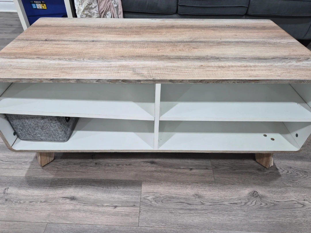 Wood Grain Coffee Table with White Shelving - photo 3