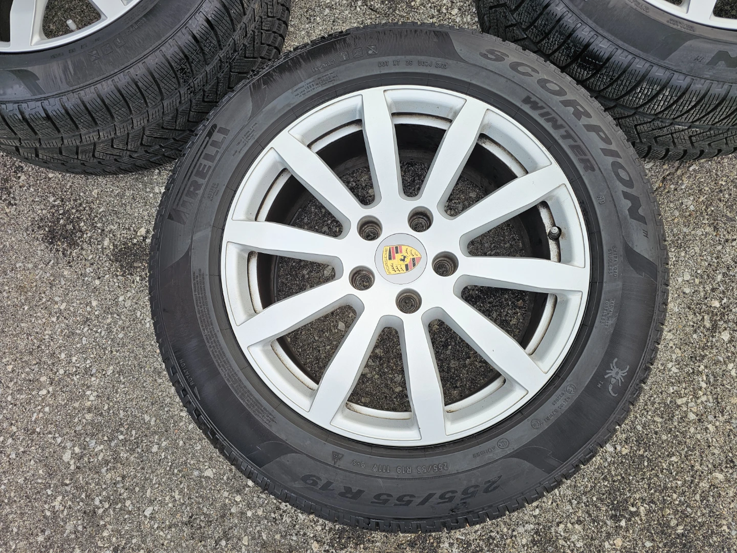 PORSCHE CAYENNE O.E.M WINTER PACKAGE - photo 2