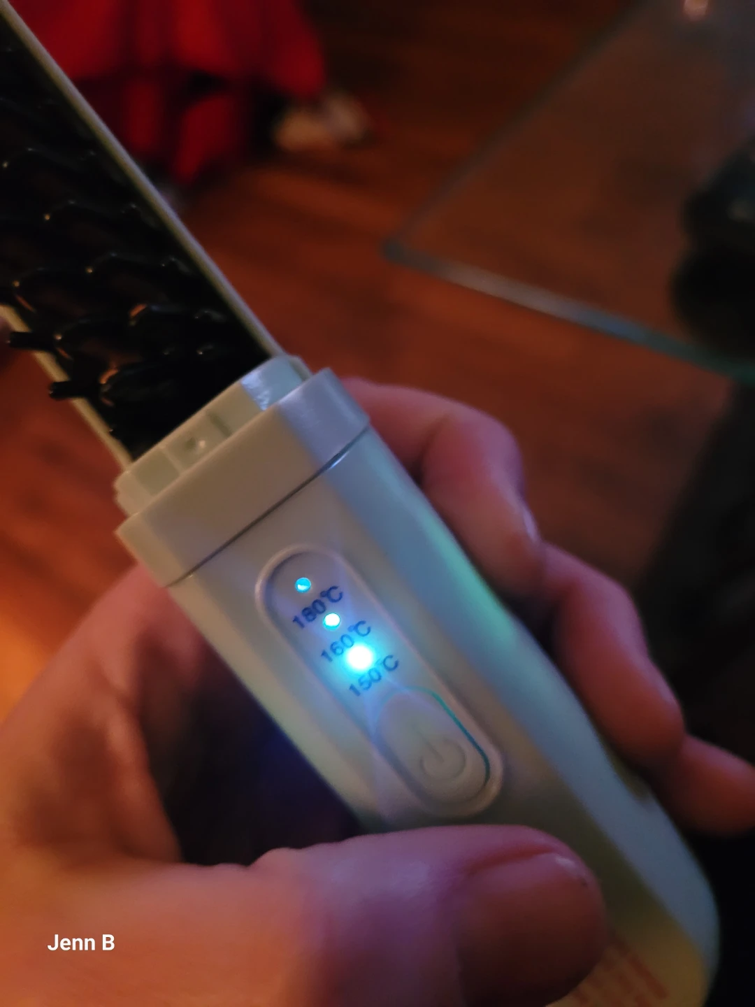 Portable Heated Hair Straightening Comb - photo 5