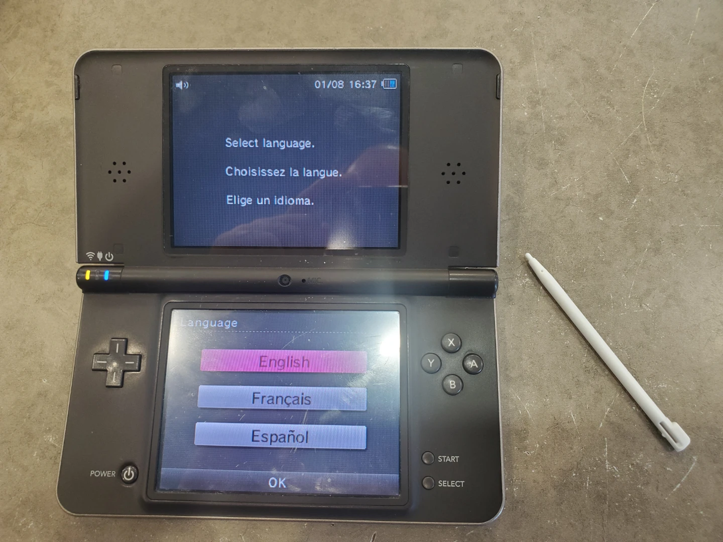 Nintendo DSI XL Console with Stylus - photo 3