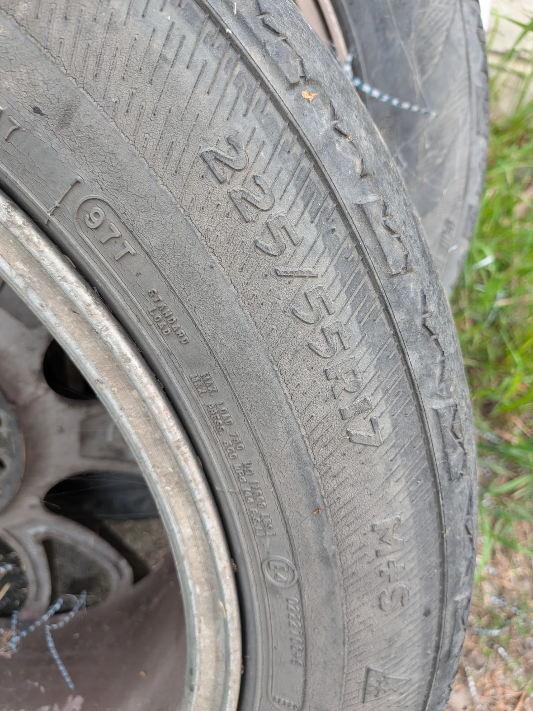 Koche 225/55R17 and 215/55R16 mixed tires
