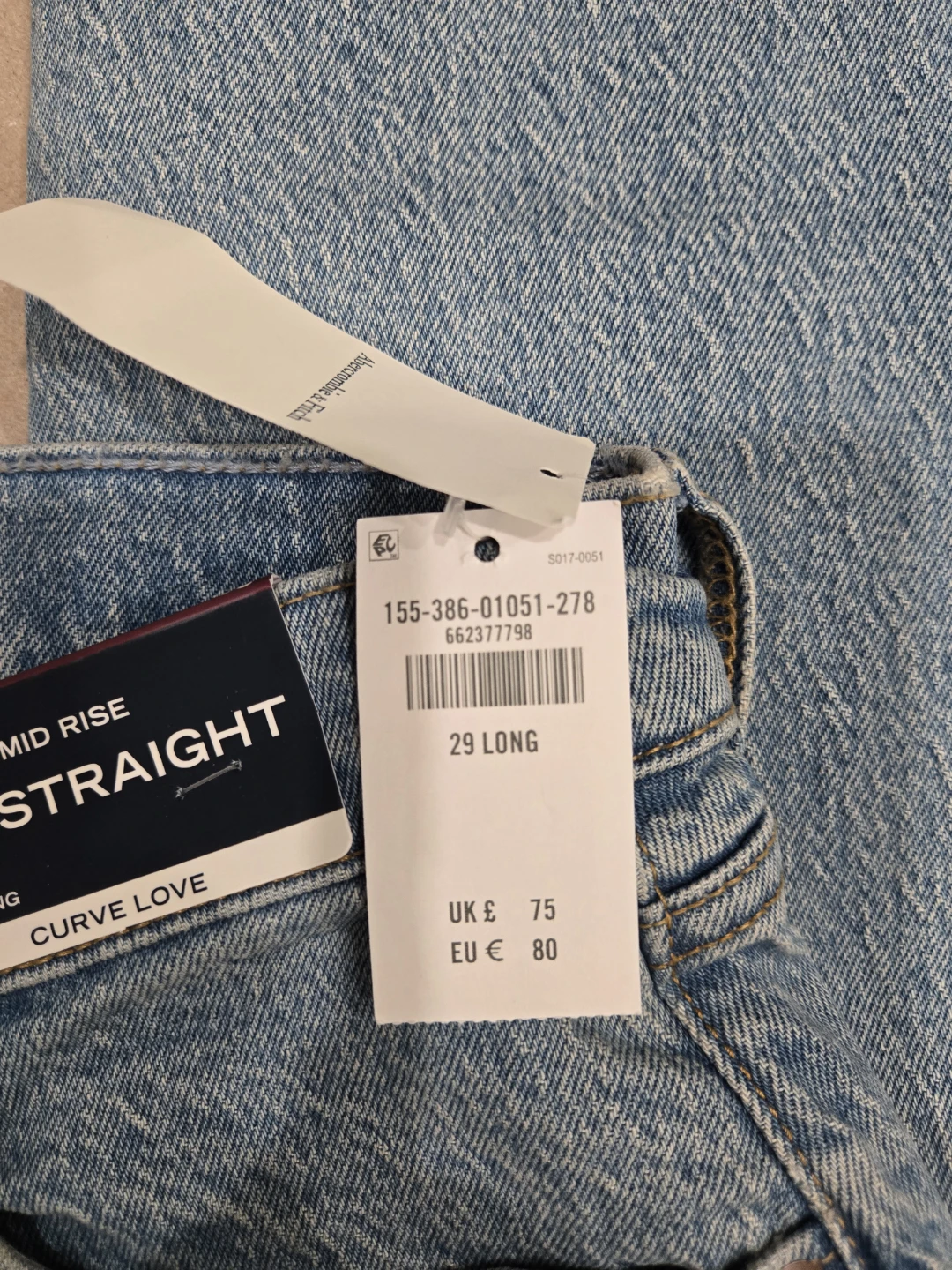 Abercrombie & Fitch Mid Rise 90's Straight Jeans - photo 2
